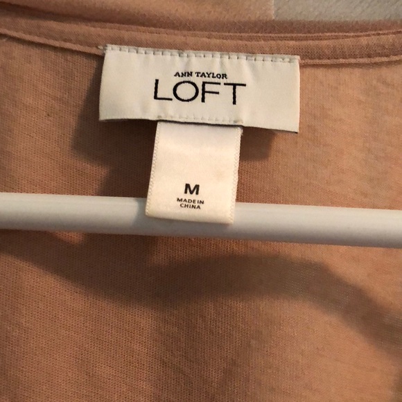 Ann Taylor loft top - Picture 2 of 4